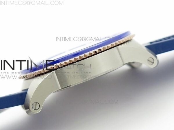 Calibre De Cartier Diver SS/RG Blue JJF on Blue Rubber Strap – Bild 6