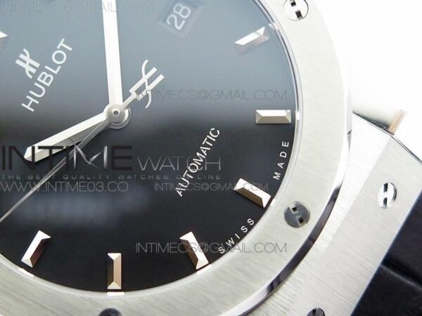 CLASSIC FUSION 42MM TITANIUM – Bild 5