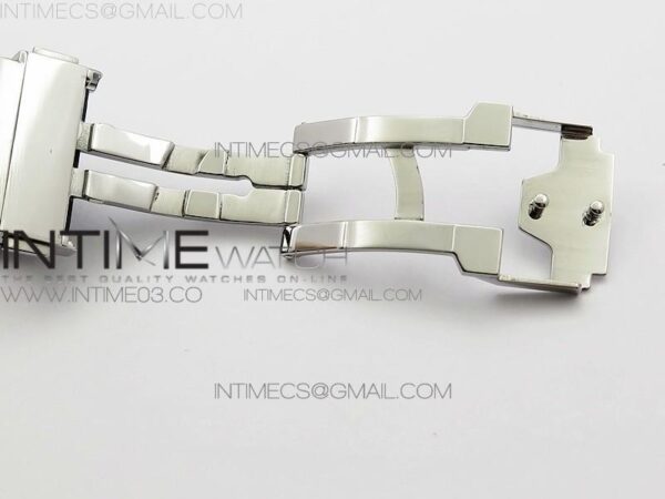 CLASSIC FUSION 42MM TITANIUM – Bild 10