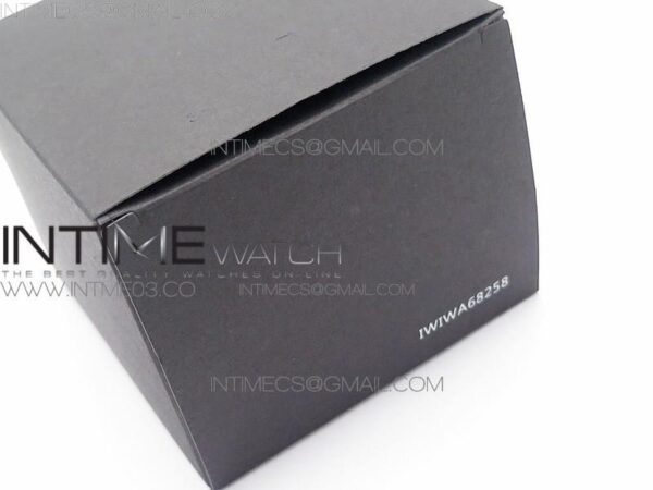 IWC BLACK TRAVEL BOX – Bild 3