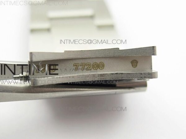 OYSTER PERPETUAL 39MM 114300 B – Bild 12