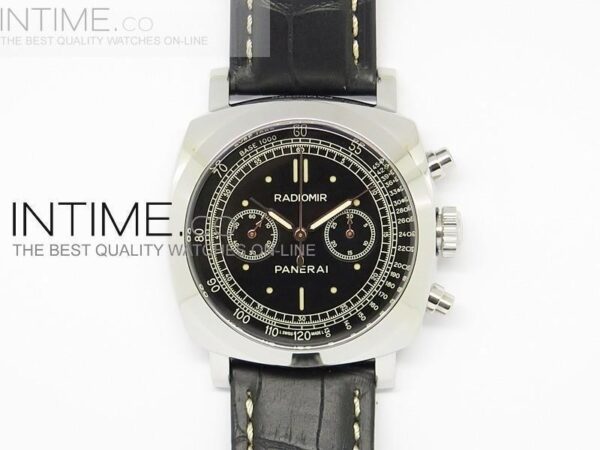 PAM520 BLACK DIAL ON LEATHER STRAP