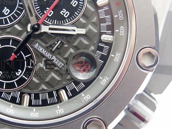 ROYAL OAK OFFSHORE 44MM TITANIUM MICHAEL SCHUMACHER – Bild 5