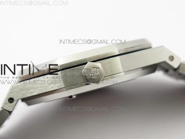 ROYAL OAK TOURBILLON EXTRA-THIN – Bild 7