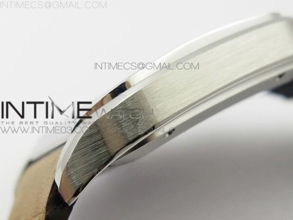 Santos de Cartier Large 2018 KOR  White Dial on Brown Leather Strap – Bild 9