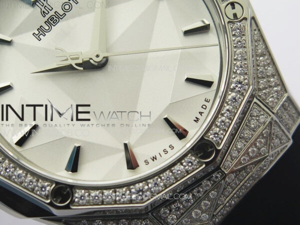 Classic Fusion Orlinski SS Full Real Diamonds B50F 1:1 Best Edition White Faceted Dial on Black Rubber Strap A2892 – Bild 5