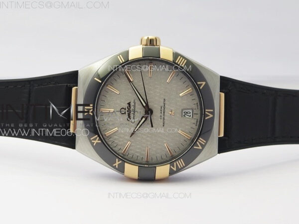 Constellation 41mm YG/Black Ceramic Bezel VSF 1:1 Best Edition Silver Dial on Black Gummy Strap A8900 – Bild 3