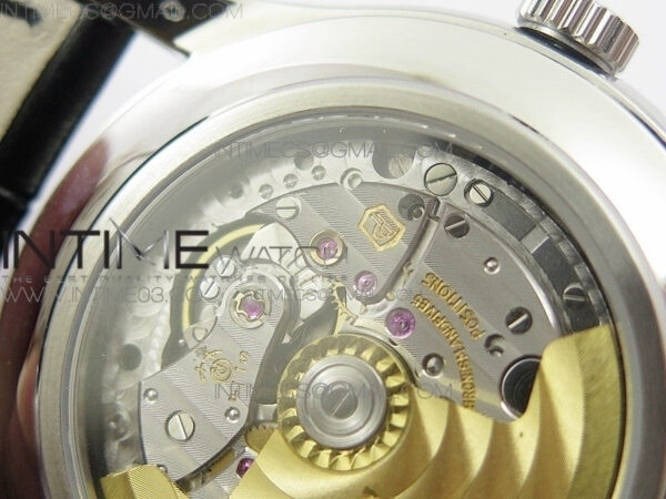 COMPLICATIONS SERIES Moonphase SS KMF Blue Dial on Black Leather Strap Cal.324 – Bild 13