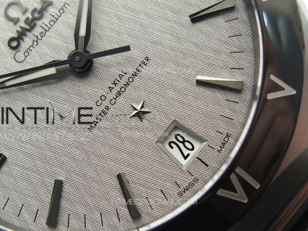 Constellation 41mm SS/Black Ceramic Bezel VSF 1:1 Best Edition Silver Dial on Black Gummy Strap A8900 – Bild 5