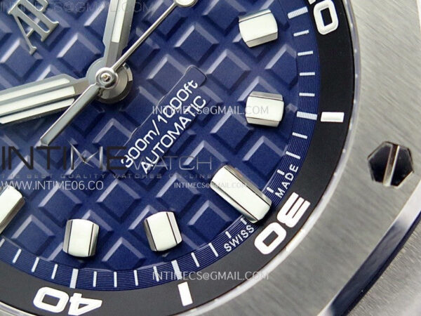 Copy of Royal Oak Offshore Diver 15720 Ceramic Bezel APSF 1:1 Best Edition Black Dial on Black Rubber Strap SA4308 – Bild 7