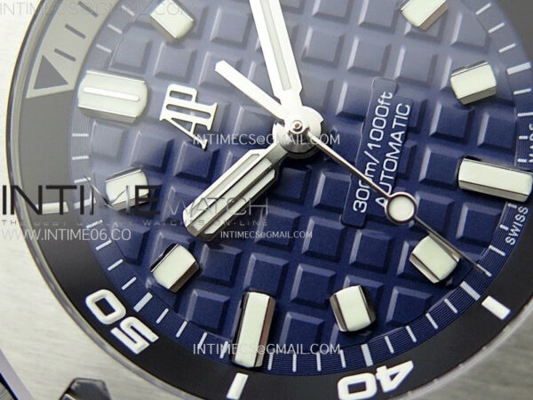 Copy of Royal Oak Offshore Diver 15720 Ceramic Bezel APSF 1:1 Best Edition Black Dial on Black Rubber Strap SA4308 – Bild 8