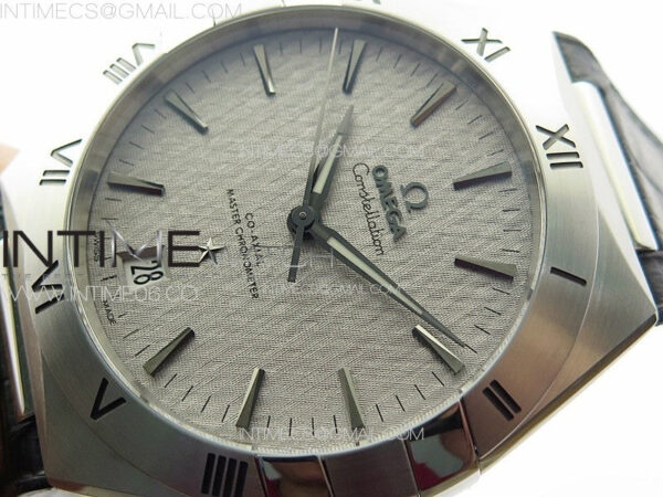 Constellation 39mm SS VSF 1:1 Best Edition Silvevr Textured Dial on Black Leather Strap A8800 – Bild 4