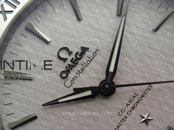 Constellation 39mm SS VSF 1:1 Best Edition Silvevr Textured Dial on Black Leather Strap A8800 – Bild 7