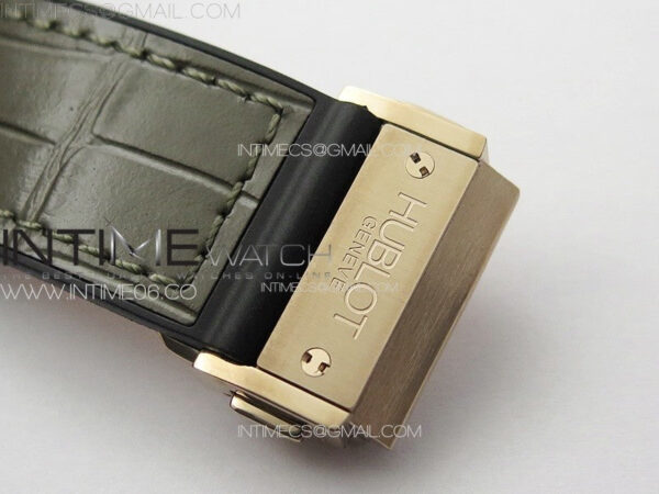 Classic Fusion 42mm RG Paved Diamonds Case And Bezel B50F Paved Diamonds Dial On Gray Gummy Strap A2892 – Bild 11