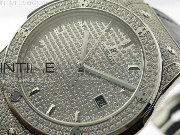 Classic Fusion 42mm SS Paved Diamonds Case And Bezel B50F Paved Diamonds Dial On Black Gummy Strap A2892 – Bild 4