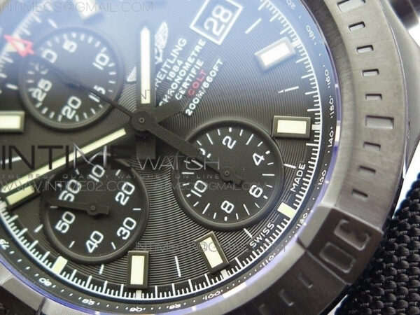 Challenger Chronograph DLC Black Dial on Rubber Strap A7750 – Bild 5