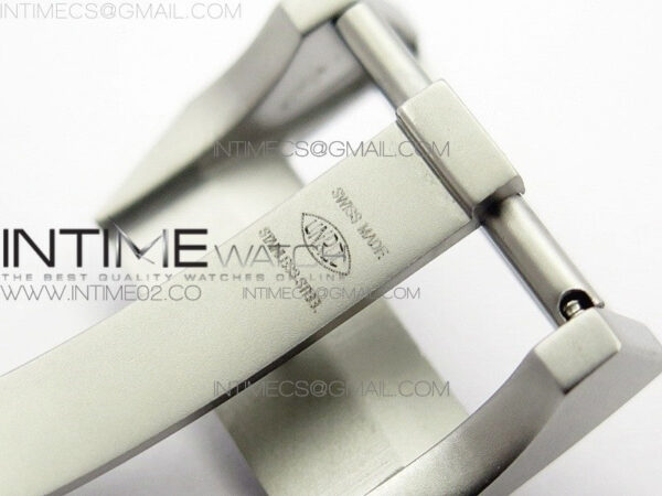 Big Pilot Real PR IW502003 Real Ceramic V2 ZF 1:1 Best Edition on Black Calfskin Strap A51111 – Bild 17