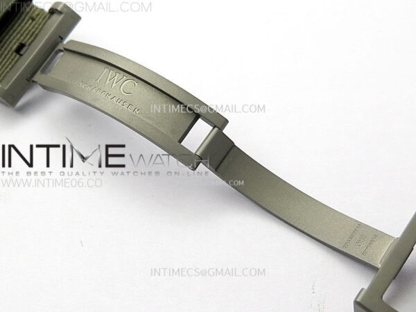 Big Pilot IW329801 Real Ceramic M+F 1:1 Best Edition Black Dial on Green Calfskin Strap SEIKO 8N-24 – Bild 12