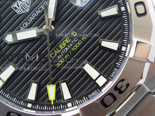 Aquaracer Calibre 5 44mm TARF 1:1 Best Edition Black Dial SS Bezel on SS Bracelet SW200 – Bild 5