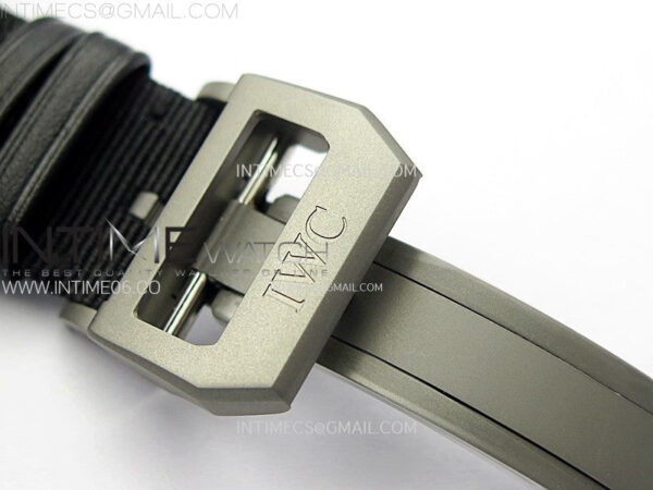 Big Pilot IW329801 Real Ceramic M+F 1:1 Best Edition Black Dial on Black Calfskin Strap SEIKO 8N-24 – Bild 11
