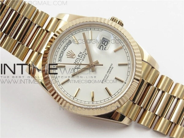 Day-Date 36 128239 RG BP Best Edition White Sticks Markers Dial on RG President Bracelet – Bild 2