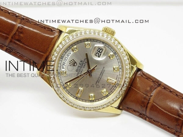DayDate YG 36mm Silver Dial Diamond Bezel On Leather Strap – Bild 3