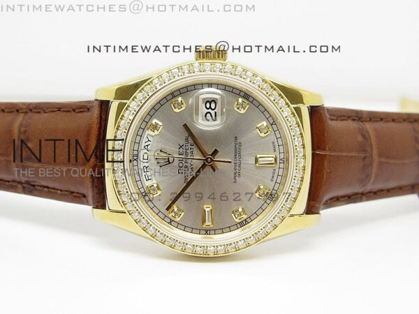 DayDate YG 36mm Silver Dial Diamond Bezel On Leather Strap – Bild 2