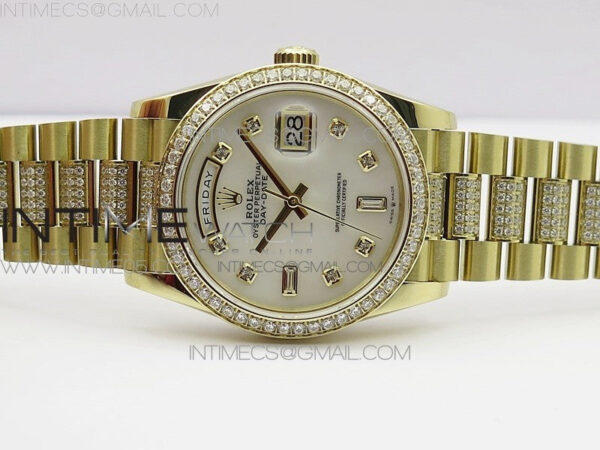 Day-Date 36 128235 YG/Crystal BP Best Edition White MOP Crystal Marker Dial on YG President Bracelet A2836 – Bild 2