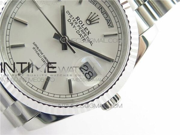 Day-Date 36 128239 SS BP Best Edition White Sticks Markers Dial on SS President Bracelet – Bild 4