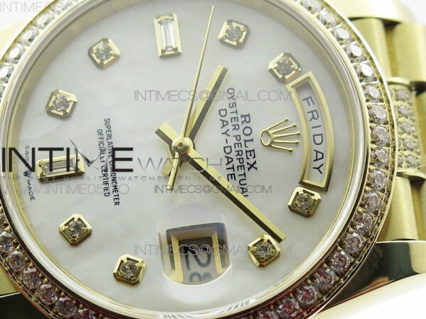 Day-Date 36 128235 YG/Crystal BP Best Edition White MOP Crystal Marker Dial on YG President Bracelet A2836 – Bild 4