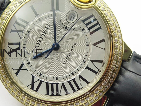 Ballon Bleu 42mm Double Diamonds Bezel RG K3F 1:1 Best Edition White Texture Dial on Black Leather Strap A2824 – Bild 5