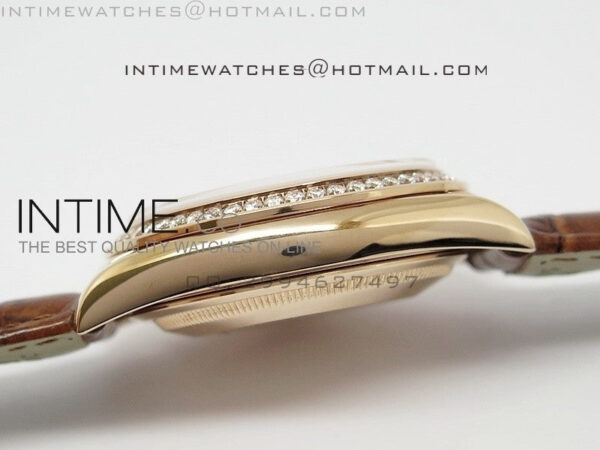 DayDate RG 36mm White Dial Diamond Bezel On Leather Strap – Bild 7