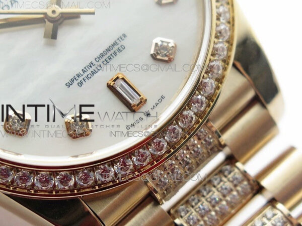 Day-Date 36 128235 RG/Crystal BP Best Edition White MOP Crystal Marker Dial on RG President Bracelet A2836 – Bild 6