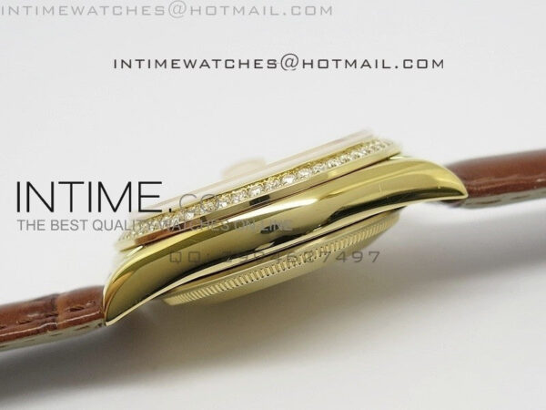 DayDate YG 36mm Gold Dial Diamond Bezel On Leather Strap – Bild 7