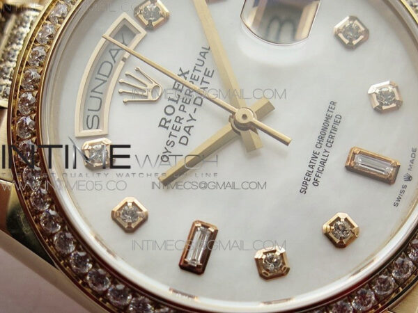 Day-Date 36 128235 RG/Crystal BP Best Edition White MOP Crystal Marker Dial on RG President Bracelet A2836 – Bild 7
