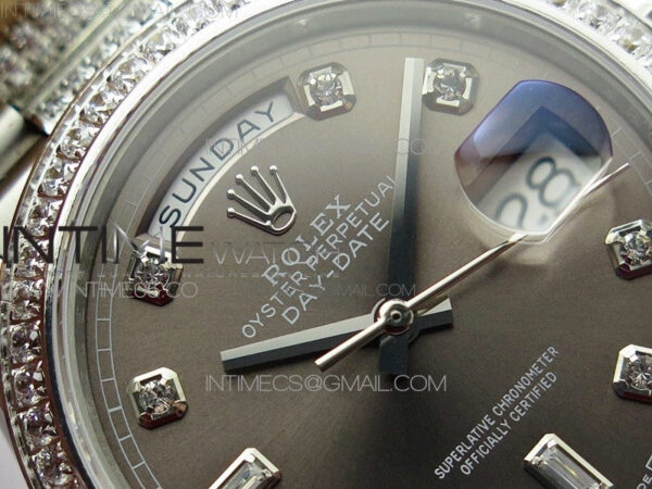Day-Date 36 128239 SS/Crystal BP Best Edition Gray Crystal Markers Dial on SS President Bracelet A2836 – Bild 9