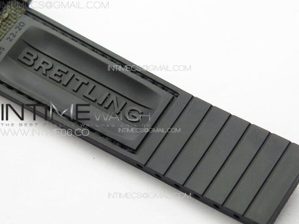 CHRONOMAT 44MM BLACKSTEEL V9F 1:1 SPECIAL EDITION BLACK DIAL ON BLACK RUBBER STRAP – Bild 15