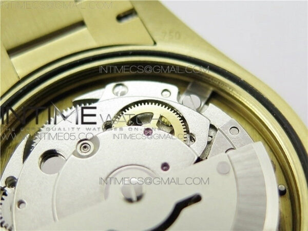 Day-Date 36 128239 YG BP Best Edition Green Crystal Markers Dial on YG President Bracelet – Bild 22