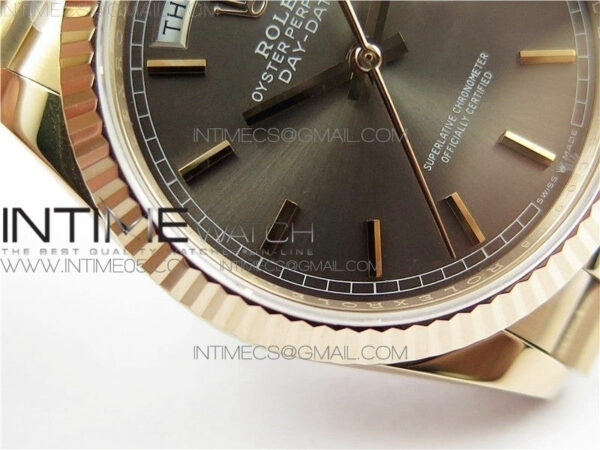 Day-Date 36 128239 RG BP Best Edition Gray Sticks Markers Dial on RG President Bracelet – Bild 24