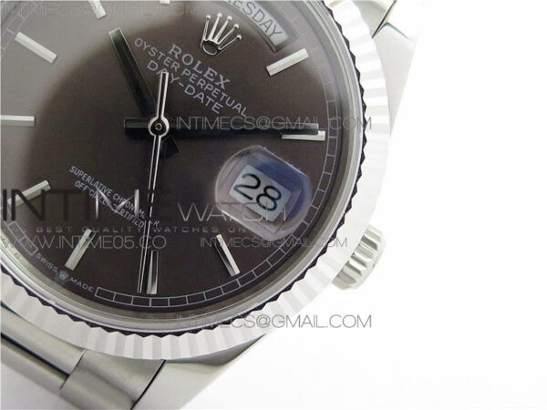 Day-Date 36 128239 SS BP Best Edition Brown Sticks Markers Dial on SS President Bracelet – Bild 24