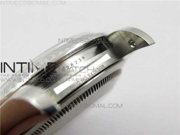 Day-Date 36 128239 SS BP Best Edition White Sticks Markers Dial on SS President Bracelet – Bild 31