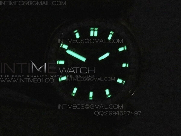 Aquanaut Jumbo RG 1:1 Best Edition Black Dial on Black Rubber Strap Ronda Quartz – Bild 12