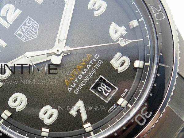Autavia WBE5116 42mm SS TAR 1:1 Best Edition Black Ceramic bezel Gray Dial on SS Bracelet SW200 – Bild 5