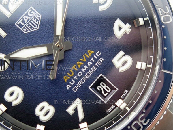 Autavia WBE5116 42mm SS TAR 1:1 Best Edition Blue Ceramic bezel Blue Dial on SS Bracelet SW200 – Bild 5