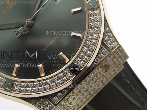 Classic Fusion 42mm RG Paved Diamonds Case/Bezel B50F Gray Dial On Gray Gummy Strap A2892 – Bild 6