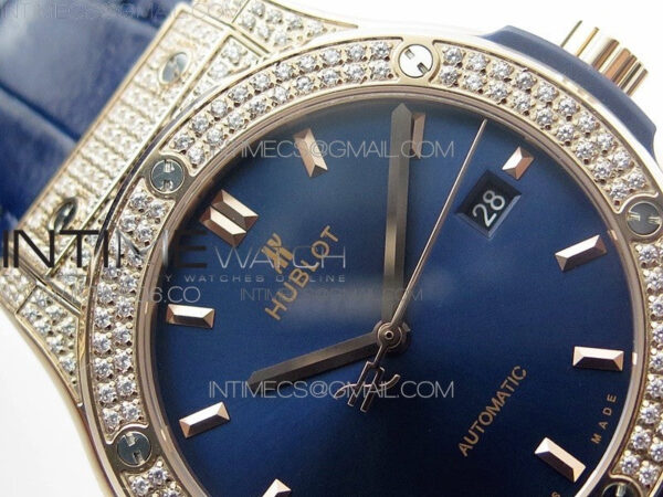 Classic Fusion 42mm RG Paved Diamonds Case/Bezel B50F Blue Dial On Blue Gummy Strap A2892 – Bild 8