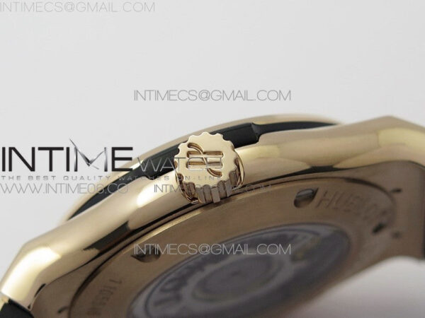 Classic Fusion 42mm RG Paved Diamonds Bezel B50F Black Dial On Black Gummy Strap A2892 – Bild 10