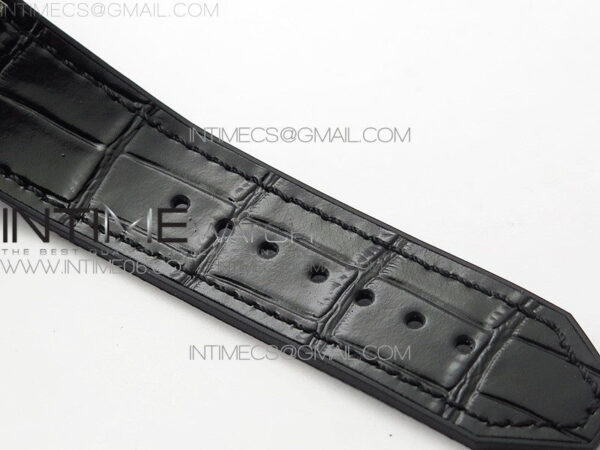 Classic Fusion 42mm SS Paved Diamonds Case/Bezel B50F Black Dial On Black Gummy Strap A2892 – Bild 16