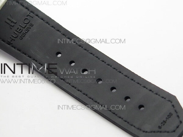 Classic Fusion 42mm SS Paved Diamonds Case/Bezel B50F Black Dial On Black Gummy Strap A2892 – Bild 17
