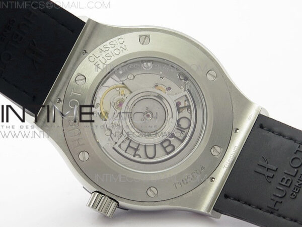 Classic Fusion 42mm SS Paved Diamonds Case/Bezel B50F Black Dial On Black Gummy Strap A2892 – Bild 19